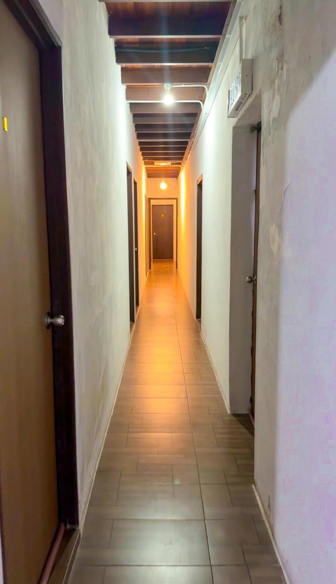 Tonight Hotel Georgetown Exterior foto